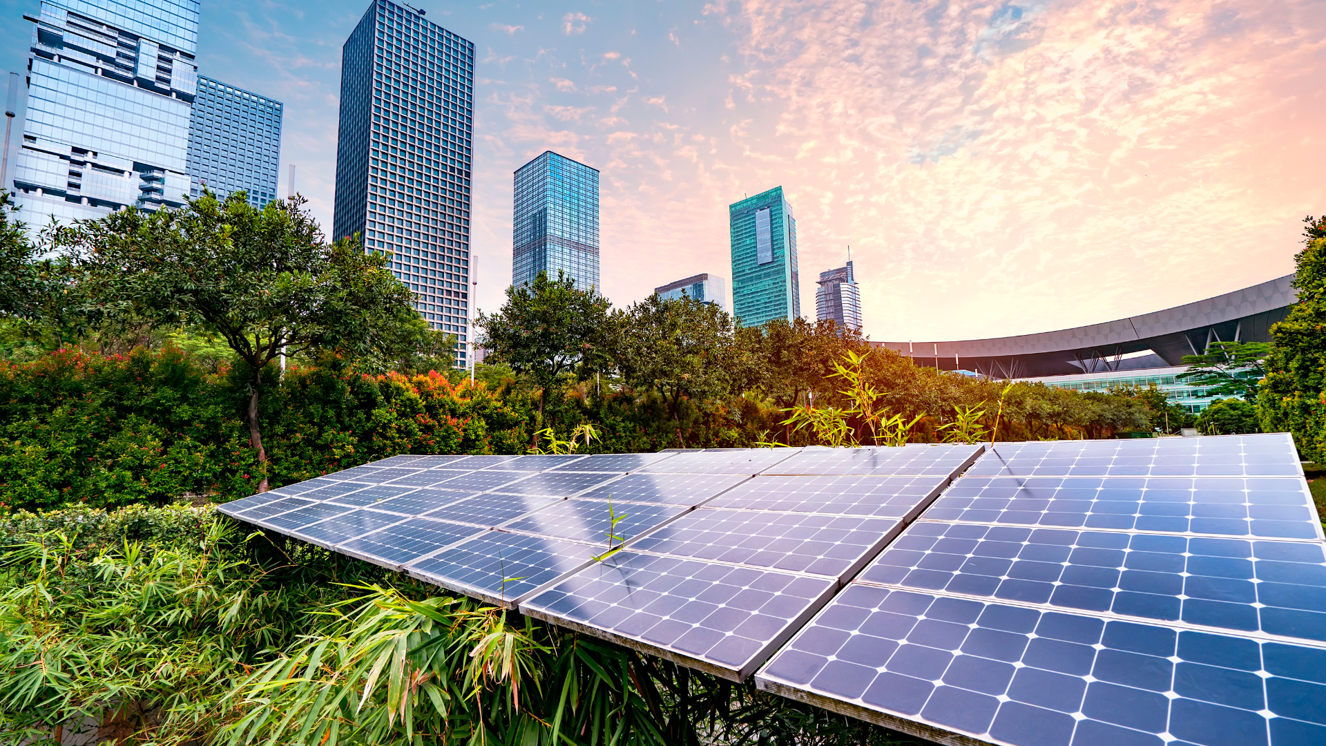 Energías renovables: paneles solares, inversores y baterías